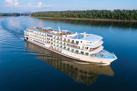 Kick Off Mississippi Season with Riverboat Fun in NOLA!