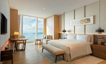 Conrad Xiamen Earns Prestigious Four-Star Award in Forbes 2025 Guide