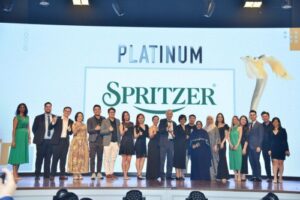 Figure 1 Spritzer Berhad accepting the award at the Putra Brand Awards