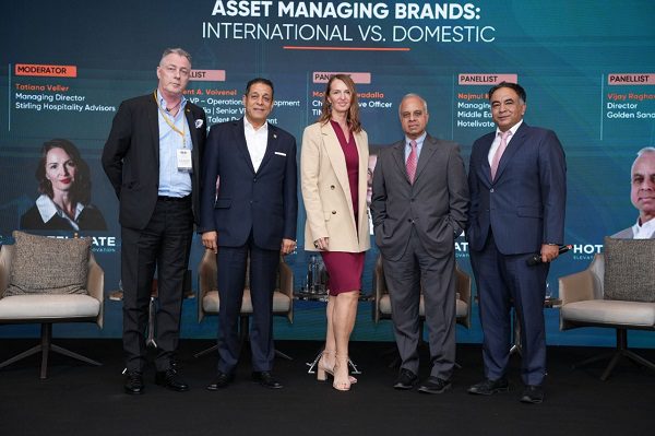 Tradition & Tech: AI-Driven Asset Mastery in Hospitality Now