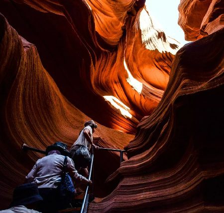 Explore Arizona: Red Rocks & Route 66 Adventure Awaits!