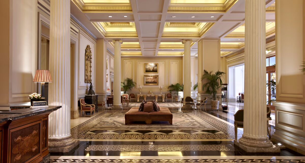 Greek Hotels Shine Bright with Michelin Key Wins