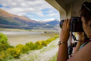 Photographing rivers and mountains