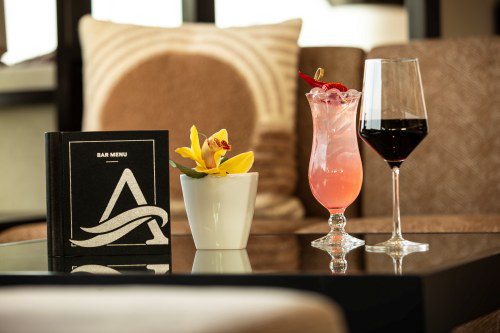 Bonjour Bordeaux! Say Hello to Wine, Art & Charm