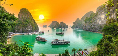 Dreamy,Sunset,Landscape,Halong,Bay,,Vietnam,View,From,Adove.,This