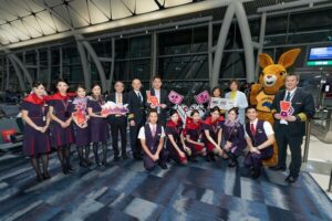 Hong Kong Airlines Celebrates Inaugural Flight to Sydney - Source Hong Kong Airlines. _ Source Hong Kong Airlines