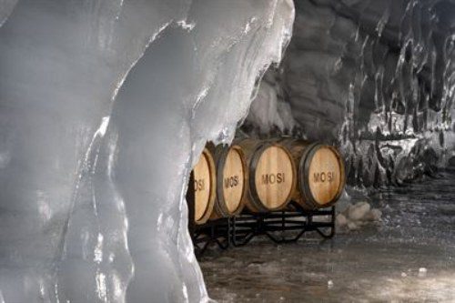 Taste Iceland: Into the Glacier & Mosi Gin’s Chilling Collaboration