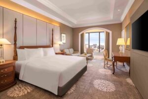 dusit-princess-melaka-guestroom-presidential-suite-king-bedroom