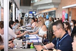 Delegates and visitors register at ITE Hong Kong 2025, Asia’s leading travel trade event.