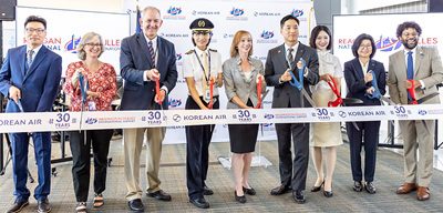 Korean Air Celebrates 30 Years of D.C. Service!