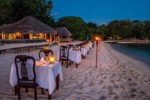 Breakas Beach Resort Vanuatu_Beach