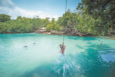 Escape Winter Blues with ALDI’s Last-Minute Tropical Getaways