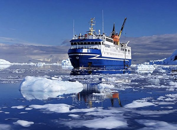 Ian McIntosh’s Weekly Travel Deals: Antarctica to Anaheim!