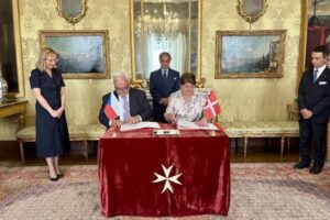 Donation Agreement - Signing