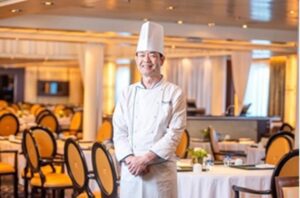 Executive Chef of MITSUI OCEAN SAKURA Katsutoshi Nakayama (なかやま かつとし)