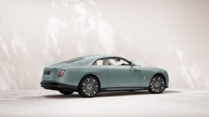 P90615388_highRes_rolls-royce-spectre-