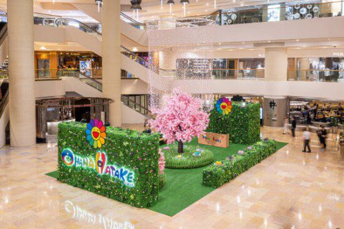 Takashi Murakami’s ‘Field of Flowers’ Blooms at Pacific Place