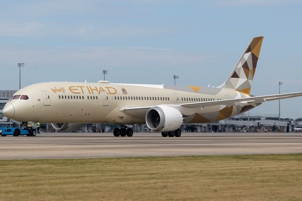 Etihad Posts Record Profit as Passenger Numbers Hit New High