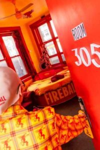 Motel Fireball Inn_3_resize