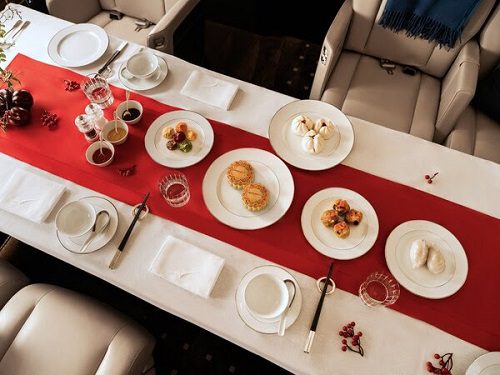 VistaJet Elevates Mid-Autumn Mooncakes at 45,000 Feet