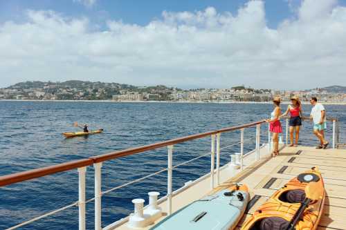 11-250625_DW_THE-WORLD_02607-RT