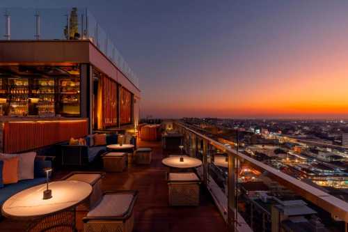 Thailand Shines Bright: A Heartwarming Celebration of Lights and Joy