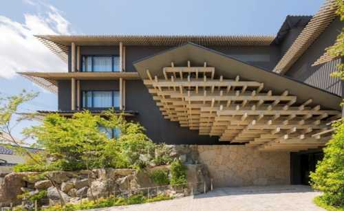Banyan Tree Kyoto Shines Bright with MICHELIN Key Glory