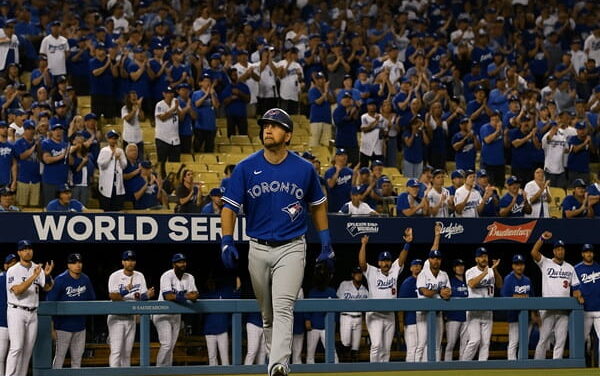 Blue Jays Take LA by Storm in World Series Showdown