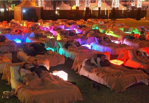 Mov’in Bed Marks 10 Dreamy Years Under Sydney’s Stars