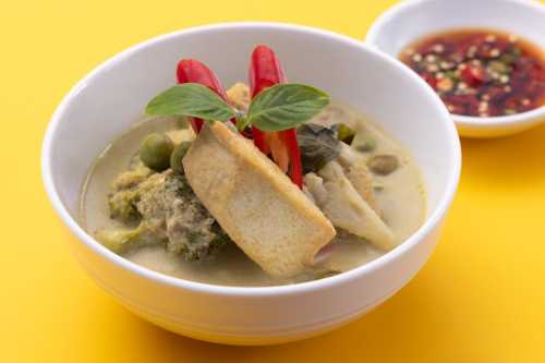 Holiday Inn Bangkok_Vegetarian Festival_3
