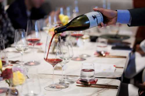 Kimpton Maa-Lai Bangkok_BLIND WINE TASTING WITH ALISON CHRIST (2)