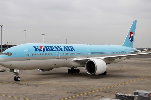 Korean Air Profit Slumps as Costs Climb and Fares Fall