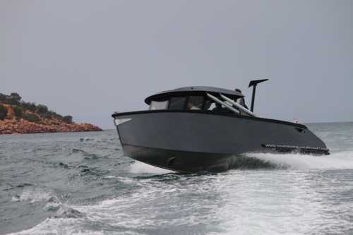 Picnic Island Tasmania Launches Bespoke Luxury Vessel Experience