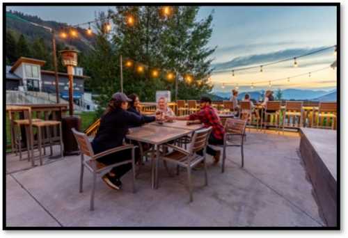 Trade Long Layovers for Lift Rides, Free Breakfast & Non-Stop Flights into Jackson Hole & Snow King Resort