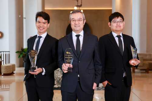 Centara Leaders Triumph at IAA Awards 2025