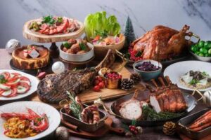 Festive Catering Sets Seamlessly Bringing Exceptional Dining Home