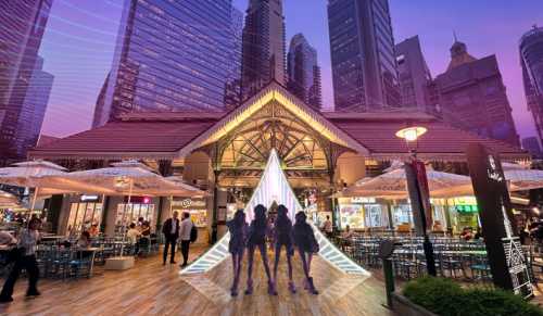 K-Pop Fever Ignites the Night at Lau Pa Sat