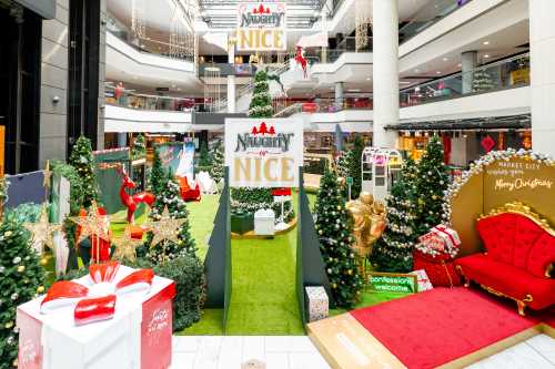 Market City Sparkles Bright in Christmas Wonderland!