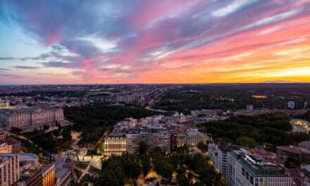 Luxury Escapes Serves Up Signature Tours with Preston & Mehigan