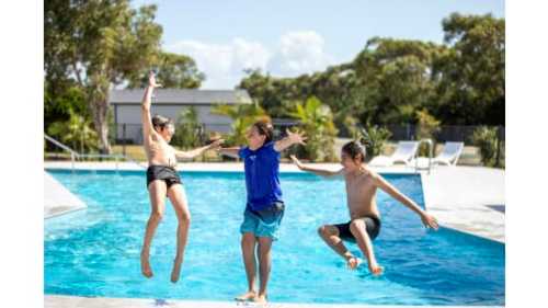 Reflections Holidays Delivers Early Christmas Joy Outdoors