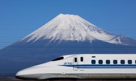 Japan’s Bond Jitters and Why Thai Tourism Is Watching