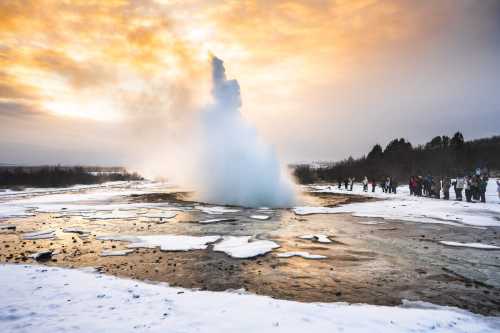 arctic-adventures-golden-circle-geysir