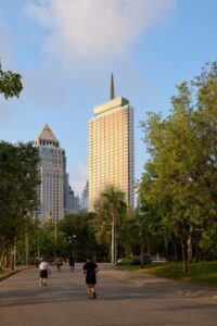 dusit-thani-bangkok-park.md