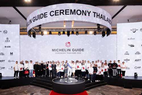 Mezzaluna Masters French Flair with Japanese Precision