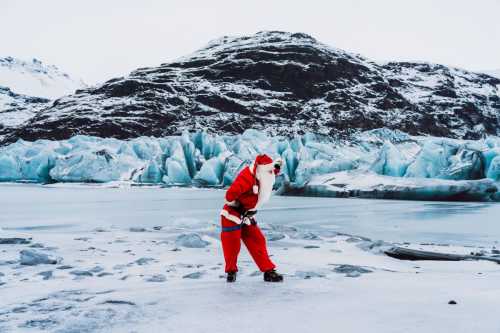 Iceland’s Festive Escapes: Ice Caves, Tours & Holiday Deals