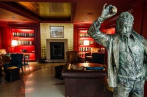 Aria's fireplace lounge.