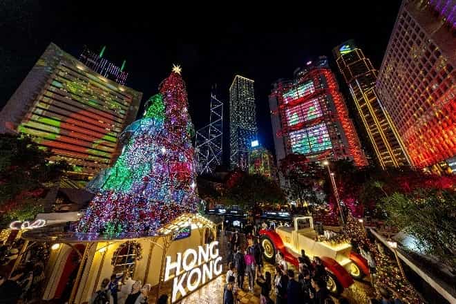 Hong Kong New Year Countdown Lights Up Central in 2026