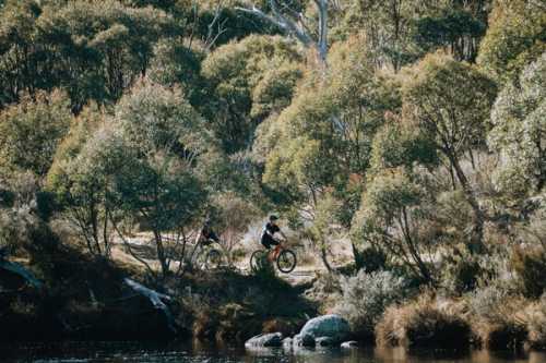 Stellar Summer Escapes Await in the Snowy Mountains