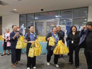 GVB, GIAA and Philippine Consul General welcome passengers from PAL's inaugural flight PR120 from Cebu.