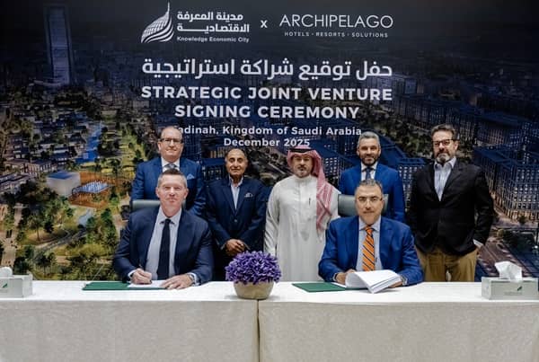 Saudi Mega Hotel Deal Signals New Era for Madinah Tourism